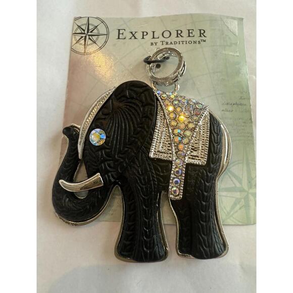 Jewelry - Elephant Charm Or Pendant Black And Silver Tone Rhinestone Tone 3D